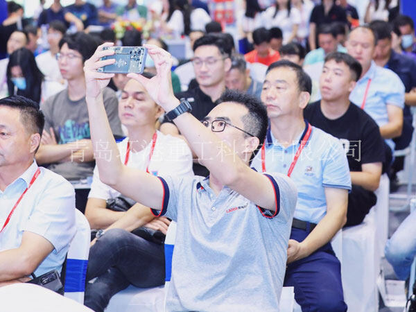 中国·18luck新利集团(股份)有限公司-官方网站